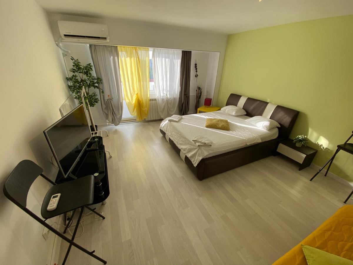 New Green Apartment Studio 1 Bukarest Eksteriør billede