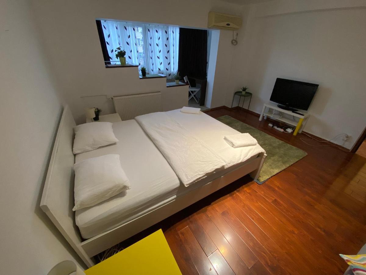 New Green Apartment Studio 1 Bukarest Eksteriør billede